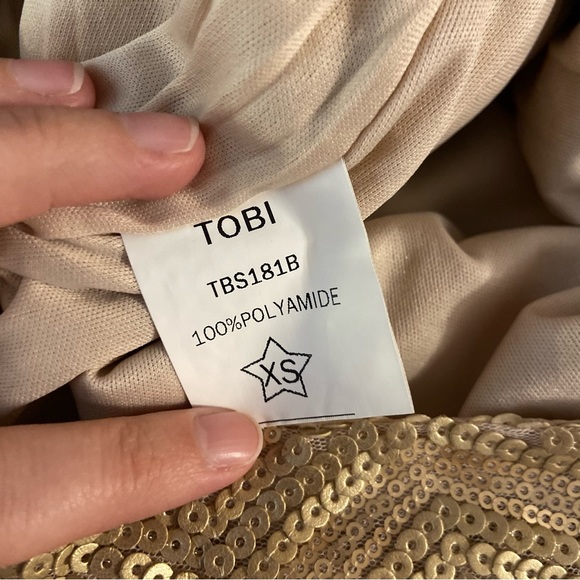 3/$15 TOBI gold sequin party mini skirt - Picture 4 of 5